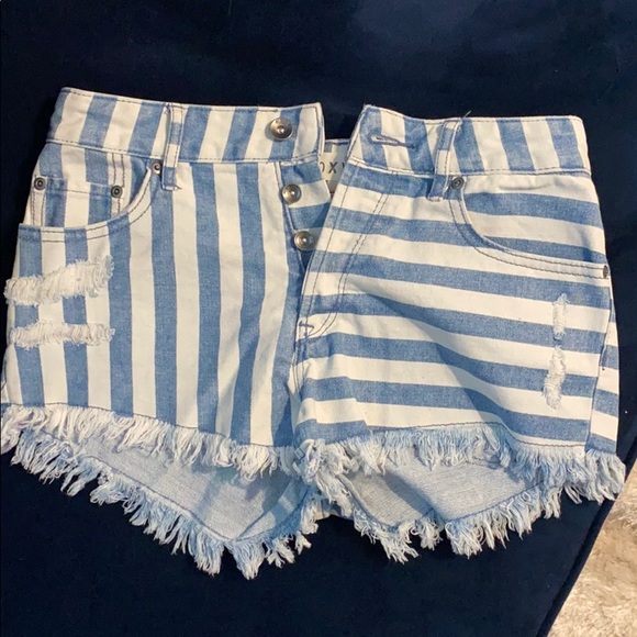 Roxy Denim Striped Shorts - Picture 6 of 11